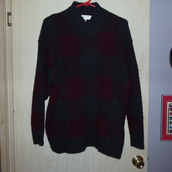 Jones New York Sweaters - Jones New York Gray & Burgundy Sweater Size…